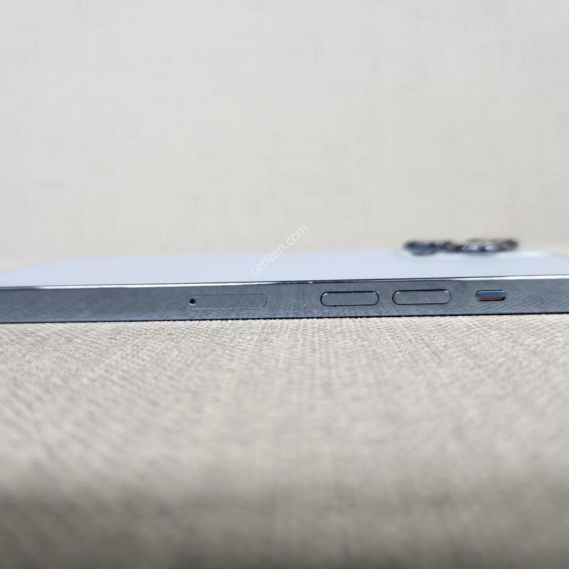 [�ܻ�, ��ȭ, �� ����] ������ 13 ���� 128G �Ǹ��մϴ�