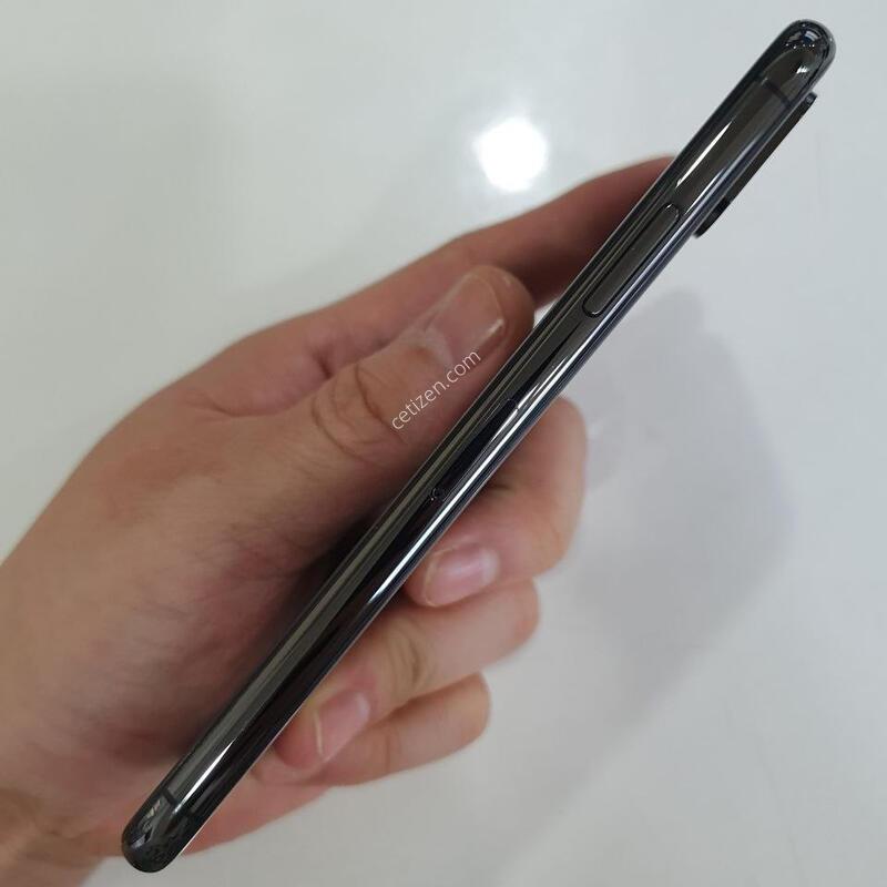 ������ XS 256G ���ܻ� ���±� �߰��� �����