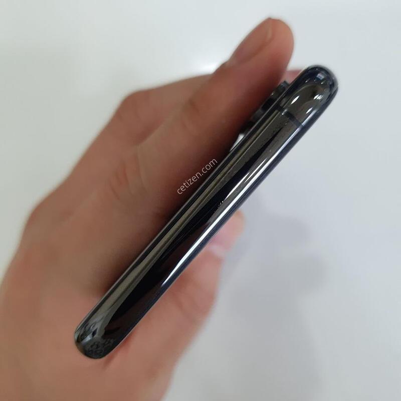 ������ XS 256G ���ܻ� ���±� �߰��� �����
