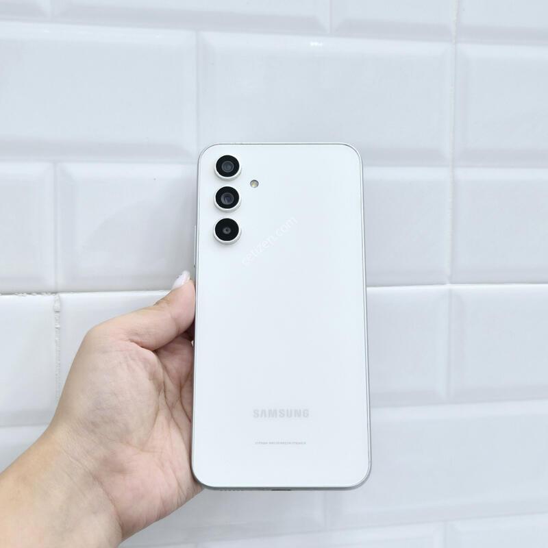 ����������4 ȭ��Ʈ 128GB
