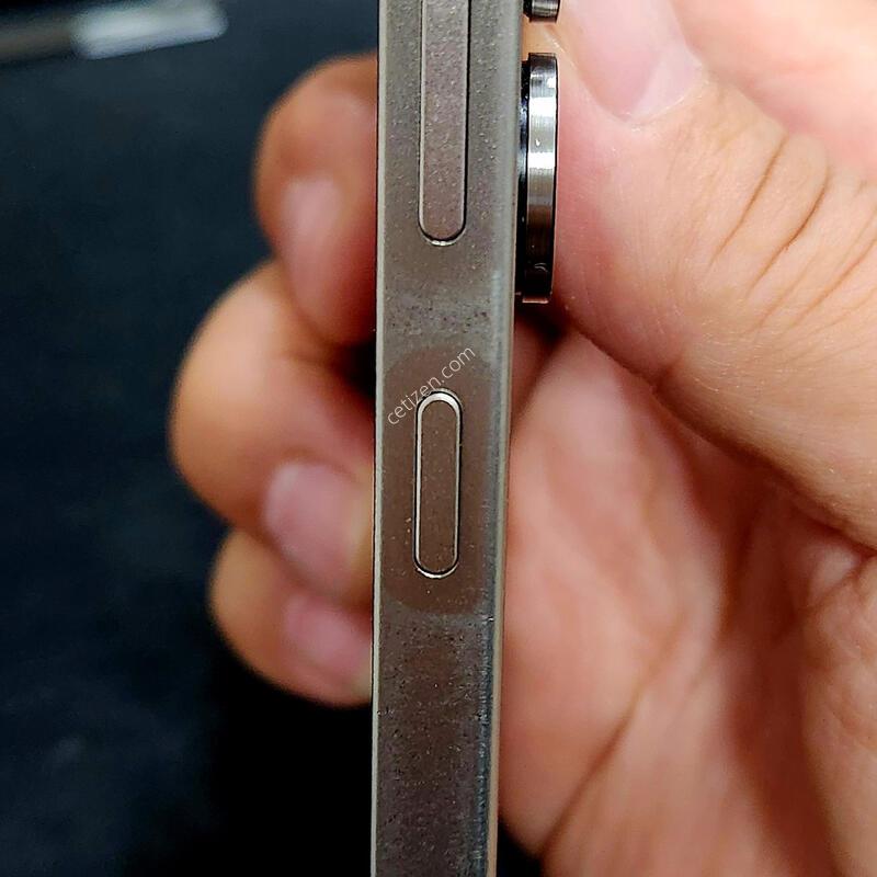 S25��Ʈ�� ���ִ��� �ΰ� �˴ϴ�.