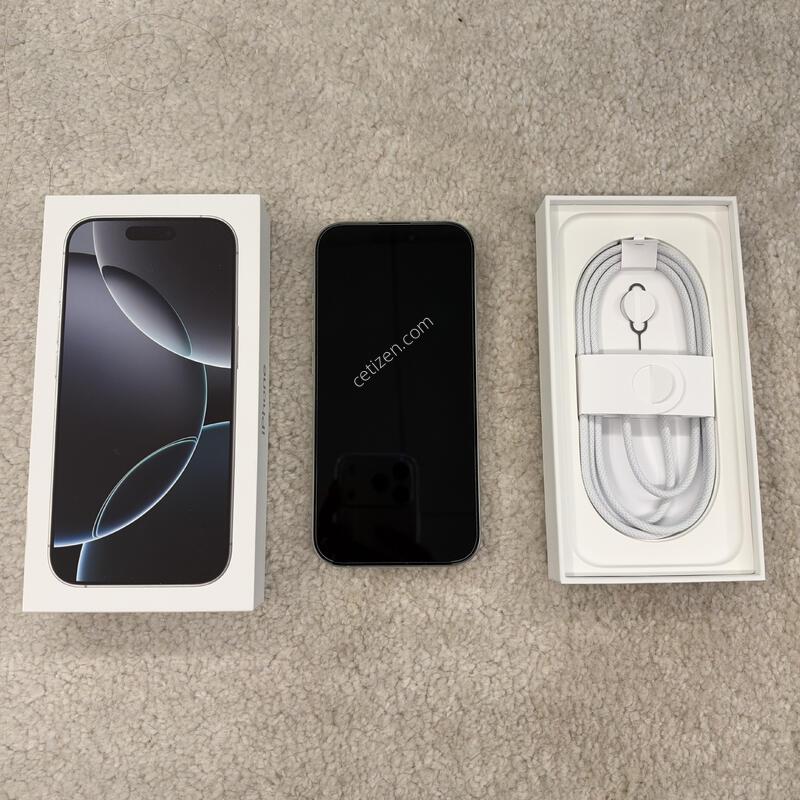 ������ 16 ���� 128GB �ǹ� Ǯ�ڽ�