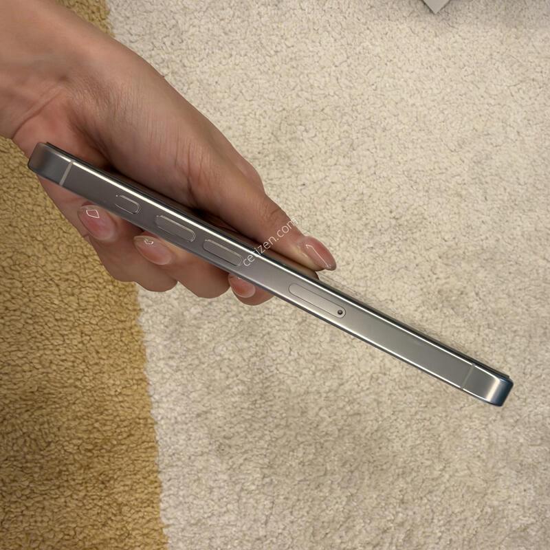 ������ 16 ���� 128GB �ǹ� Ǯ�ڽ�