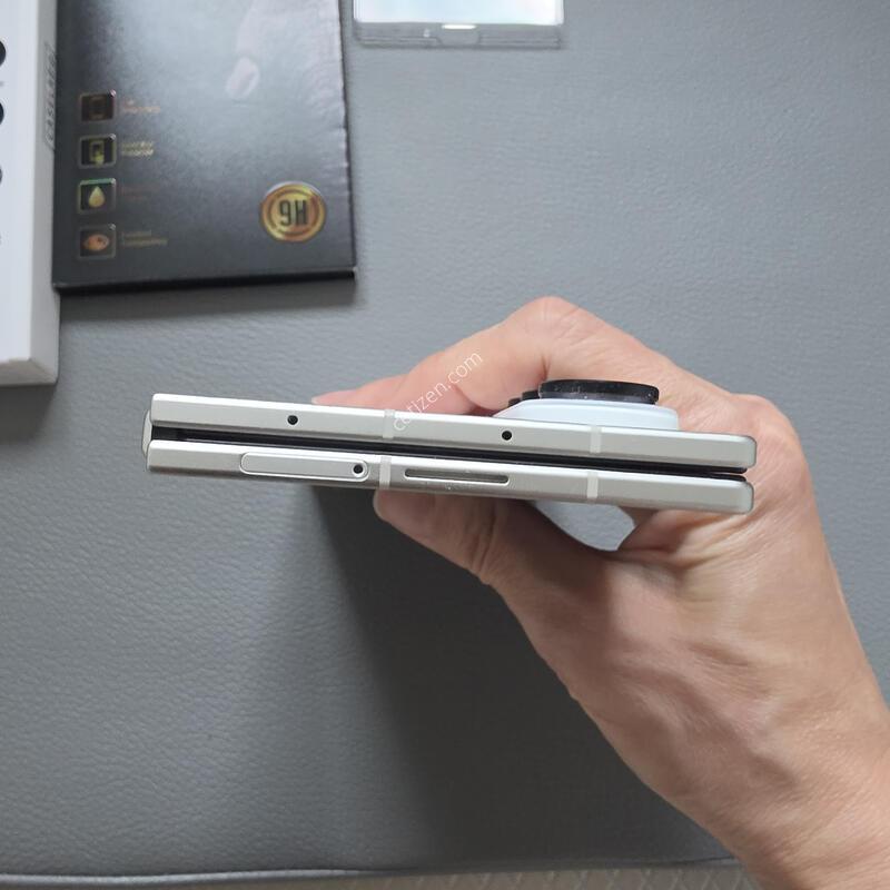 ������ Z���� 8 ��Ʈ�� ũ�� 512GB �ܼ� ���� Ǯ�ڽ� �Ǹ�