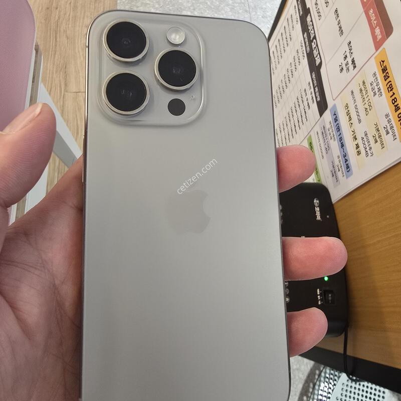 ������15pro 128g  ���߷�ƼŸ�� 86%