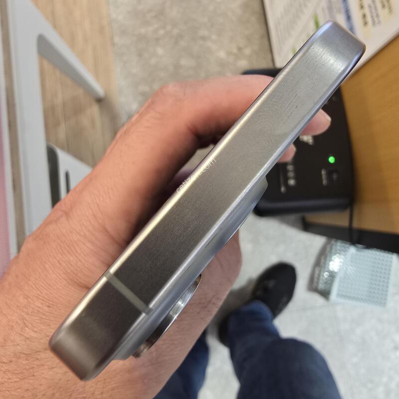 ������15pro 128g  ���߷�ƼŸ�� 86%