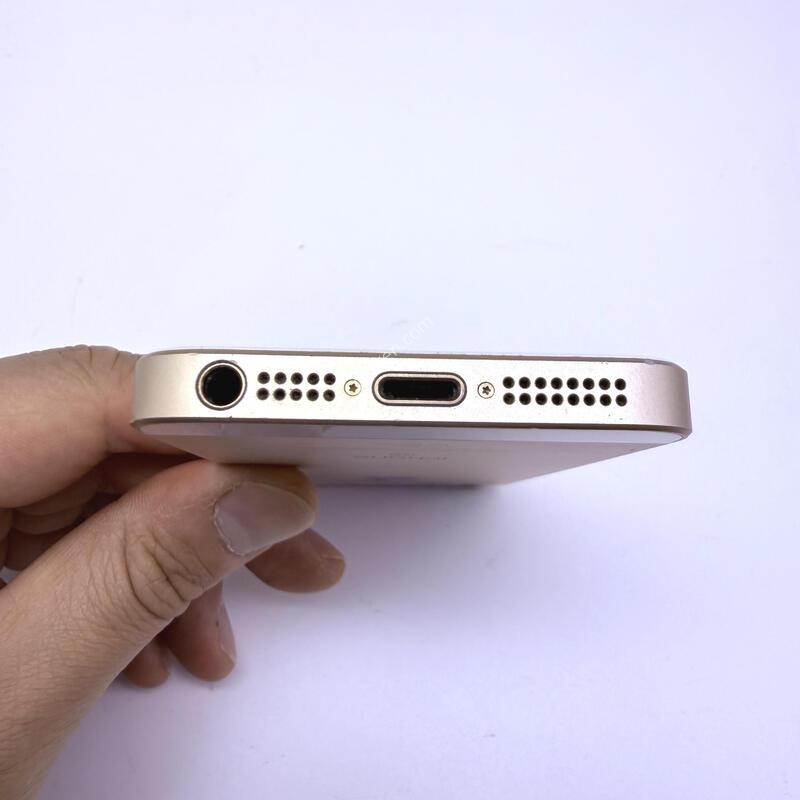 ������se1 ��� 64GB 84% �Ǹ�