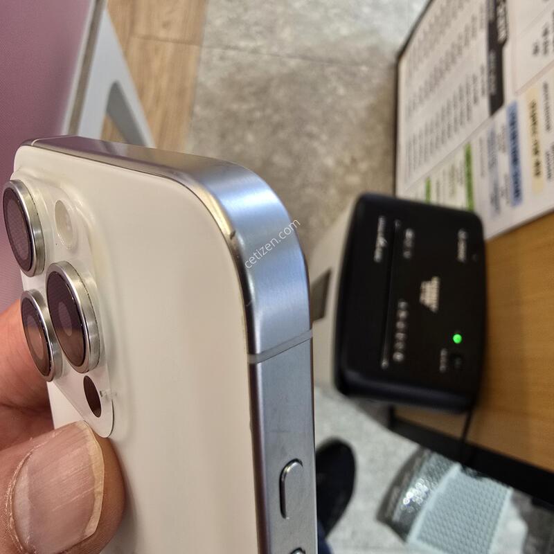 ������15pro 128g ȭ��Ʈ 86%