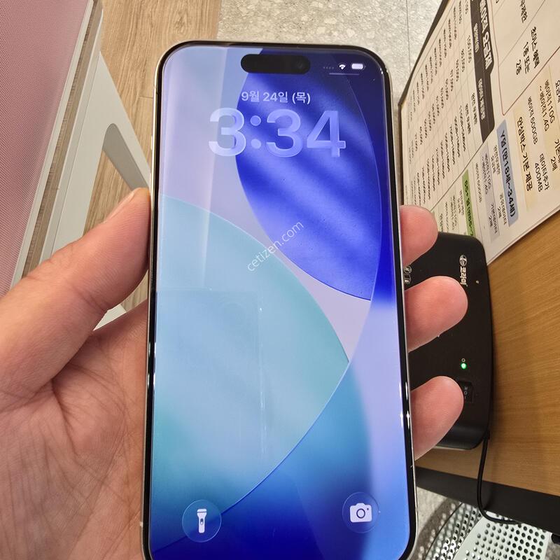 ������15pro 128g ȭ��Ʈ 86%