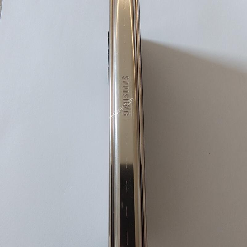 ������ Z����4 512GB ������ �ü���