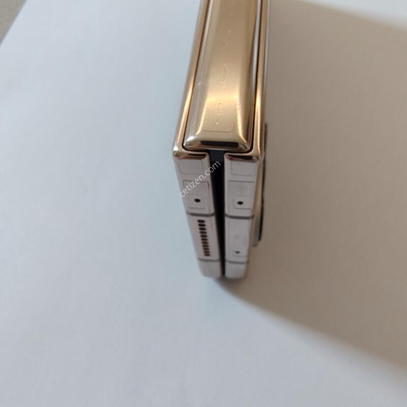 ������ Z����4 512GB ������ �ü���