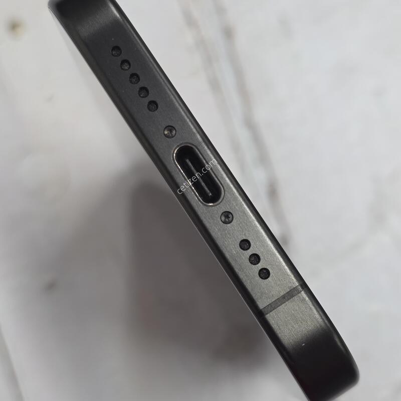 15���� 256GB