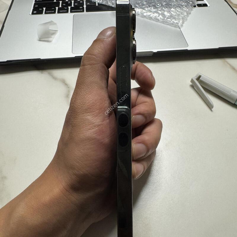(100%)������13���� 128G �����α׸� �Ǹ��ؿ�.