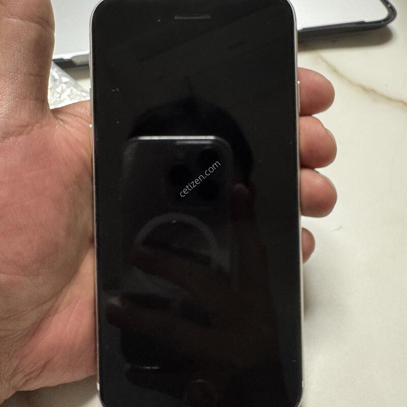 (100%)������SE3 128G ��Ÿ����Ʈ �Ǹ��ؿ�.