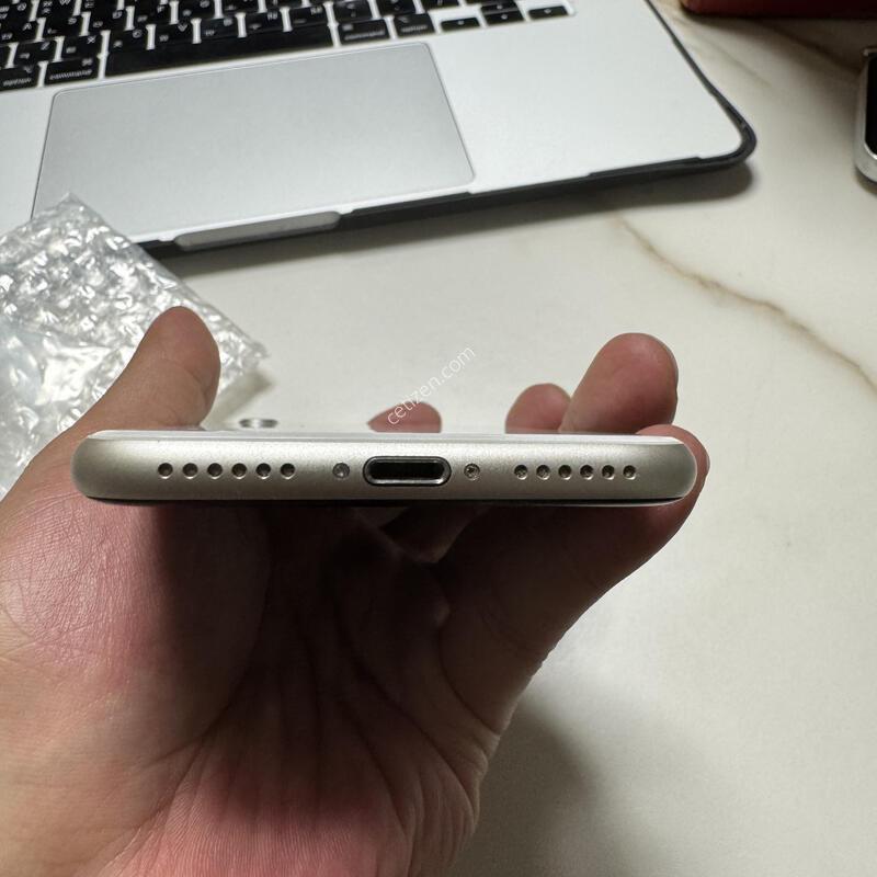 (100%)������SE3 128G ��Ÿ����Ʈ �Ǹ��ؿ�.
