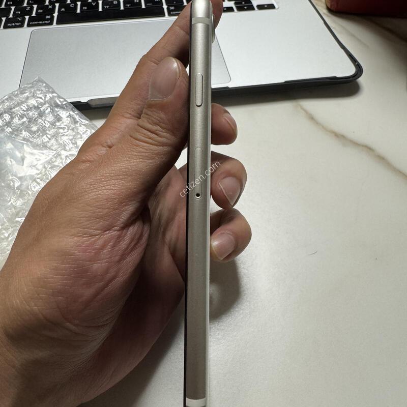 (100%)������SE3 128G ��Ÿ����Ʈ �Ǹ��ؿ�.