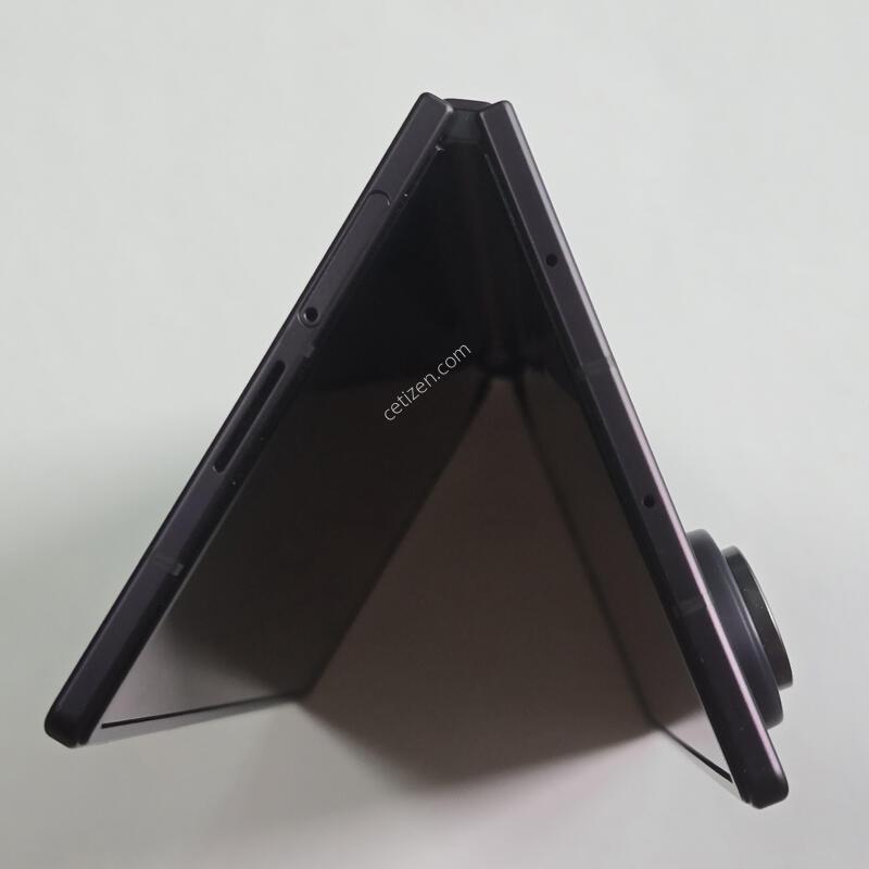 �Ｚ ������ ����8 ��Ʈ�� 512 ���̿÷� ������