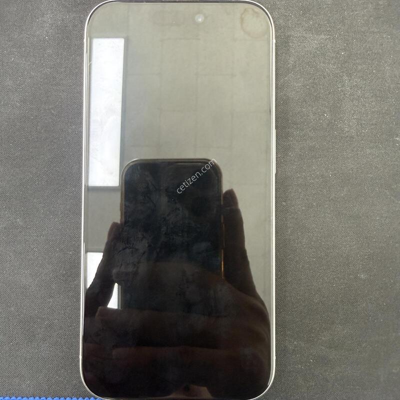 ������ 15���� ȭ��Ʈ 256GB