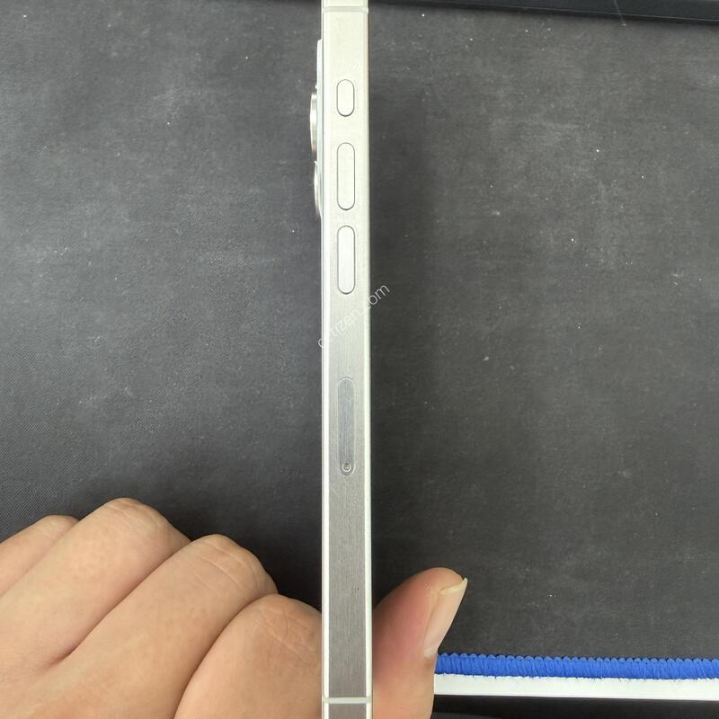 ������ 15���� ȭ��Ʈ 256GB