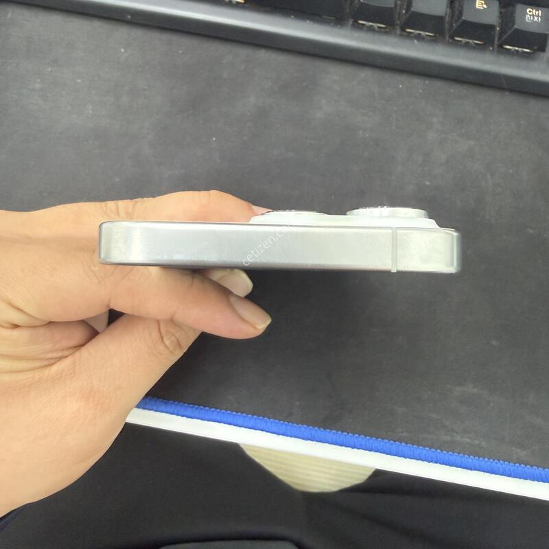 ������ 16���� �ǹ� 256GB