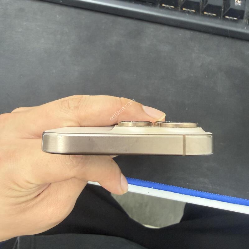 ������ 16���� ����Ʈ 256GB