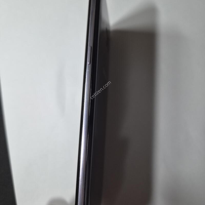 ������S8