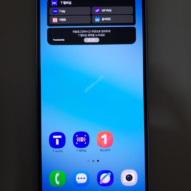 ������ A17
