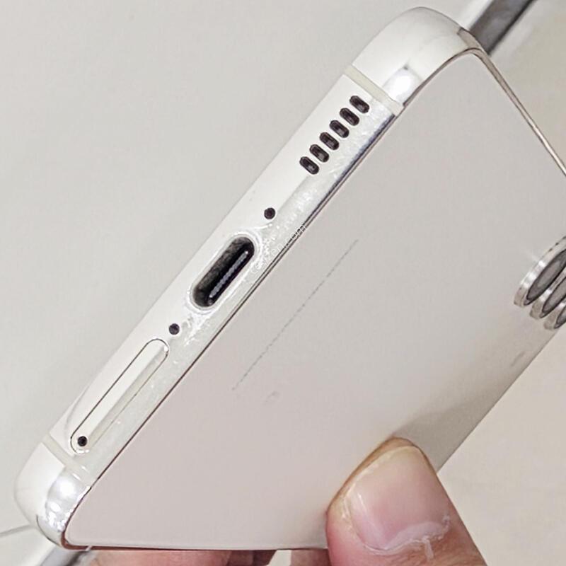 ������ S23 ũ���� 256GB ������ �� �Ǹ�