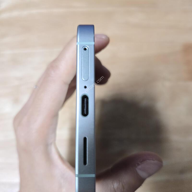 ������S25 �÷��� 512 ��Ʈ