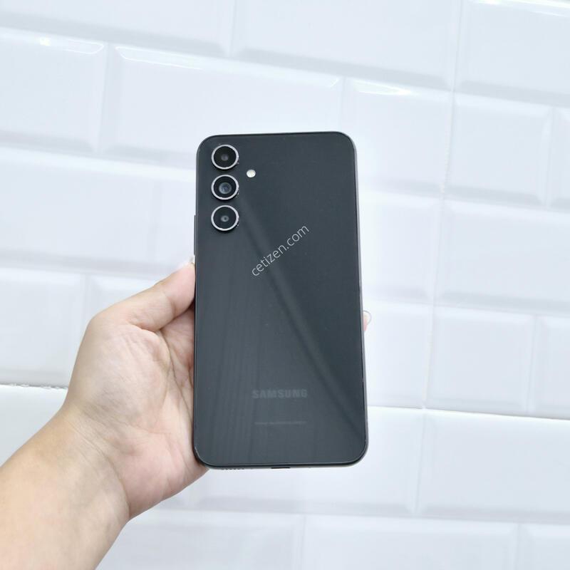 ����������4 ���� 128GB