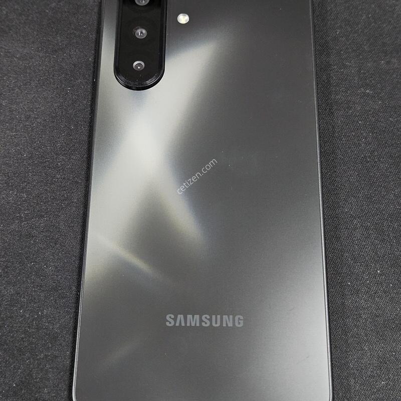 ������A17 128GB �ڱ���