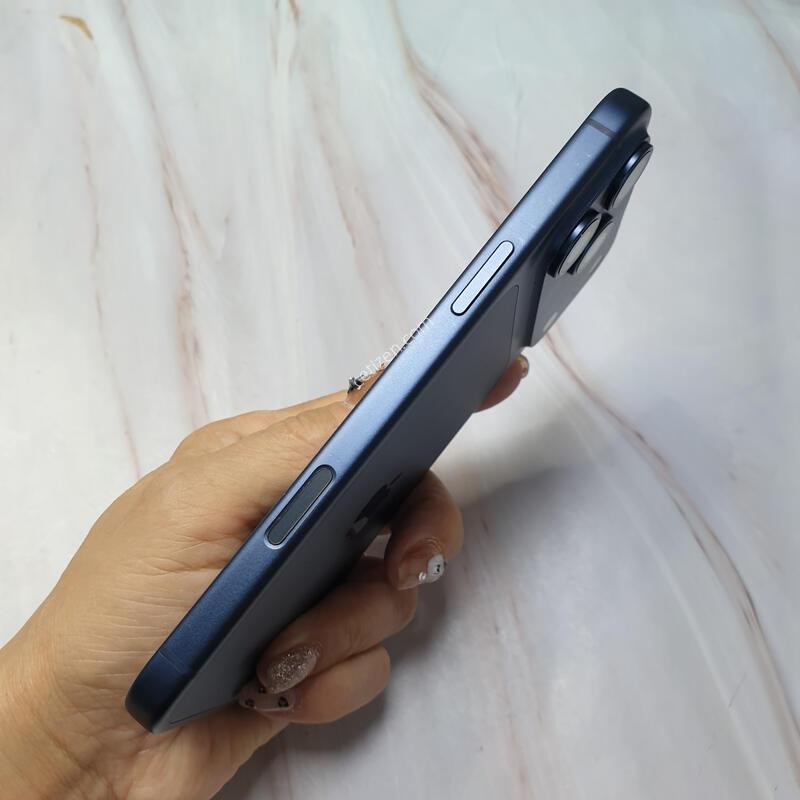 ������17���θƽ� ������ 256G A�� �Ǹ��մϴ�