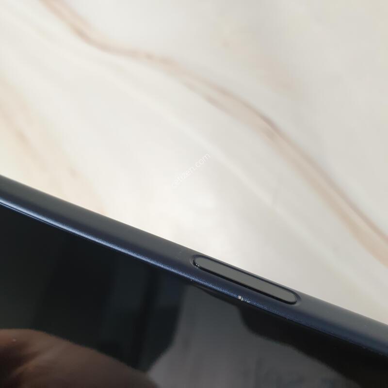 ������17���θƽ� ������ 256G A�� �Ǹ��մϴ�