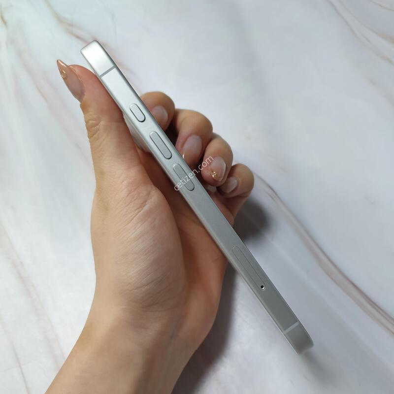 ������16 ȭ��Ʈ 256G ������ �Ǹ��մϴ�