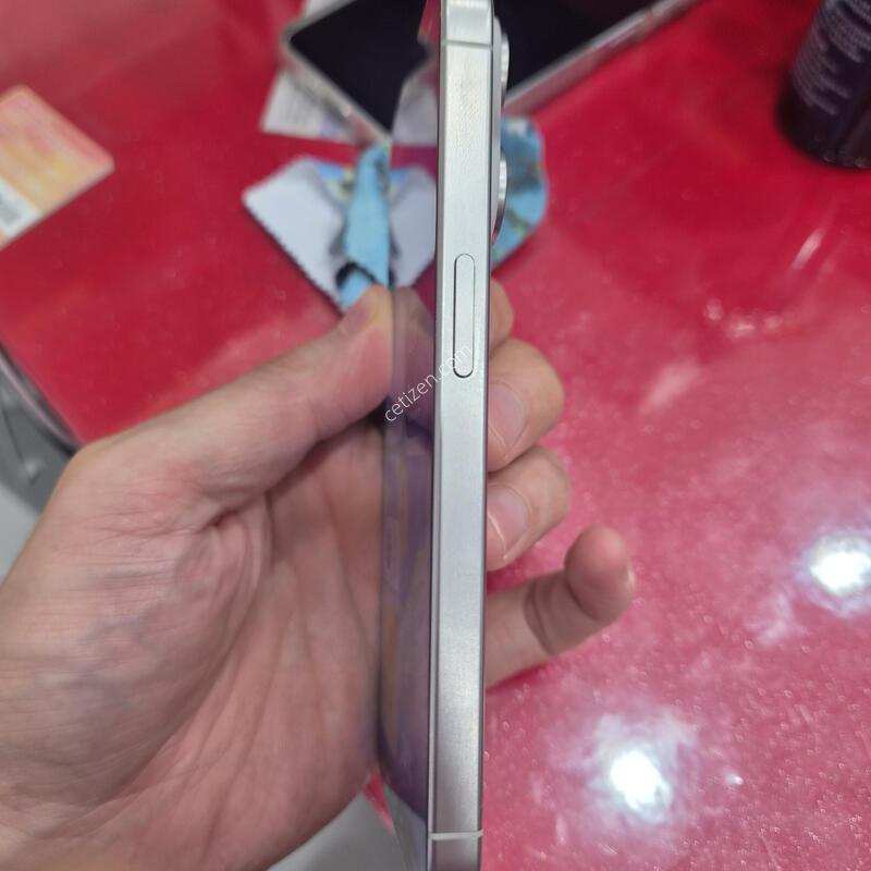 15��256gȭ��ƮƼŸ��.�����ֻ�.���͸�79%.�޴�������