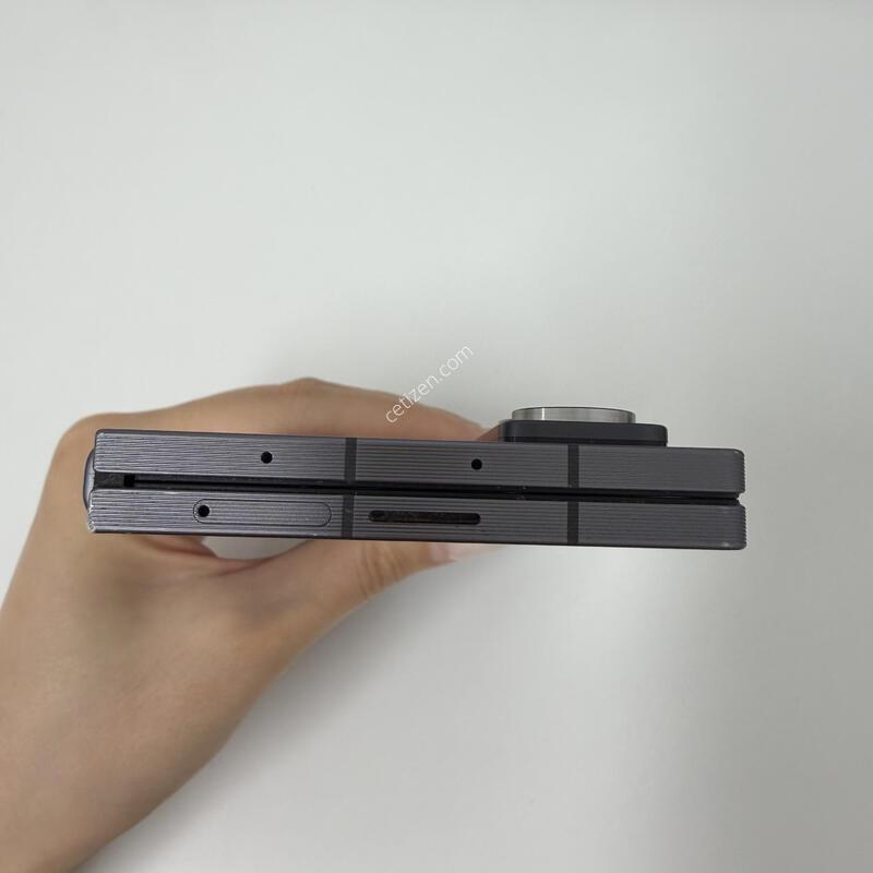 ������Z����SE ���� 512GB