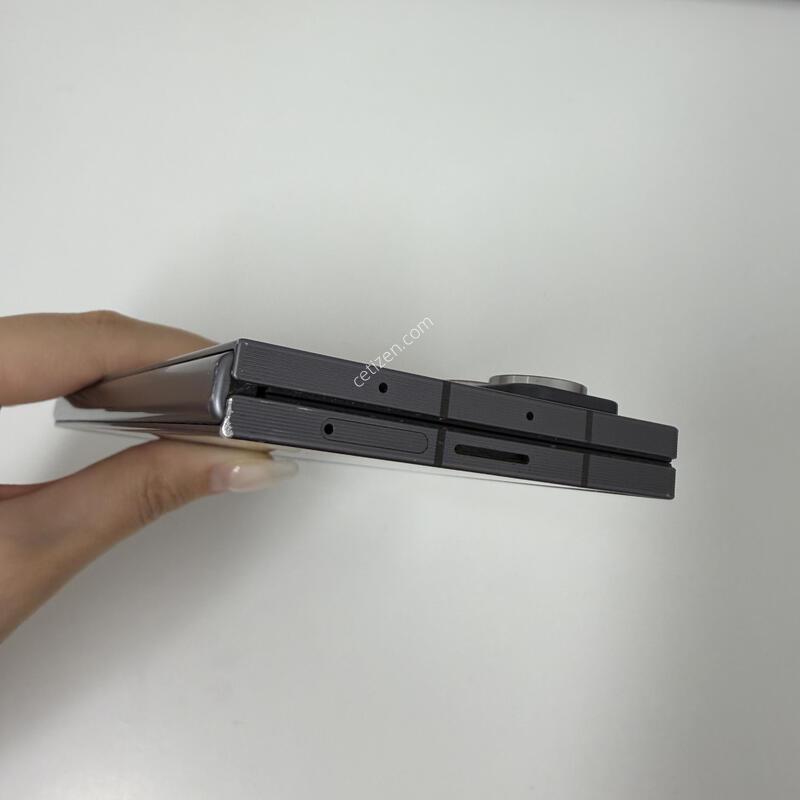 ������Z����SE ���� 512GB