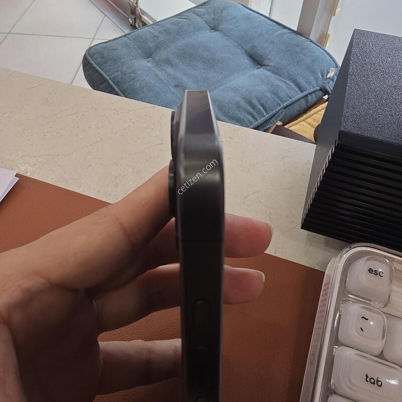[[�޸�]] ������15Pro.256G / LGT / �������� ����� / 24.08 ��� / ���� / ��ǰ / ���͸� 89%!!