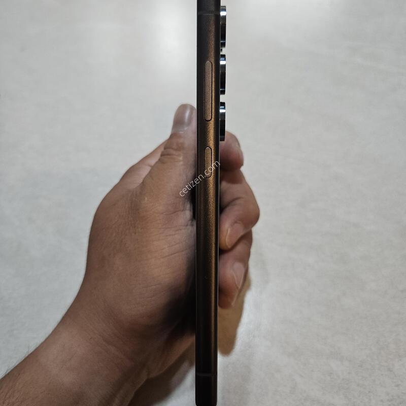 ������S24 ��Ʈ�� 256GB ƼŸ�� �׷��̣�26�� 1�� �����Ȯ���⺯������ ����