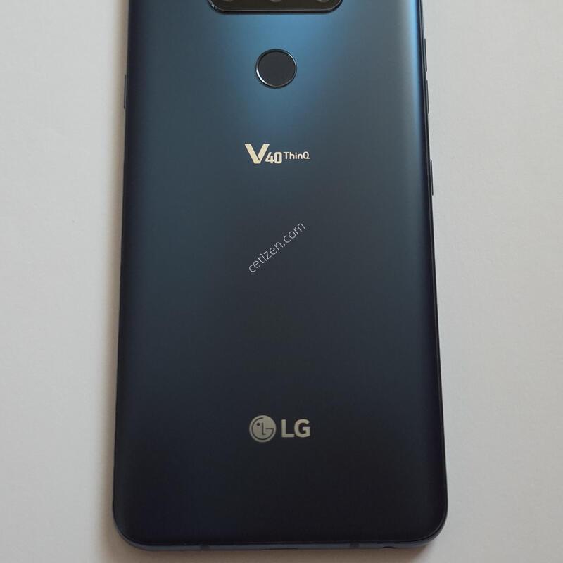 LG V40 �˴ϴ�