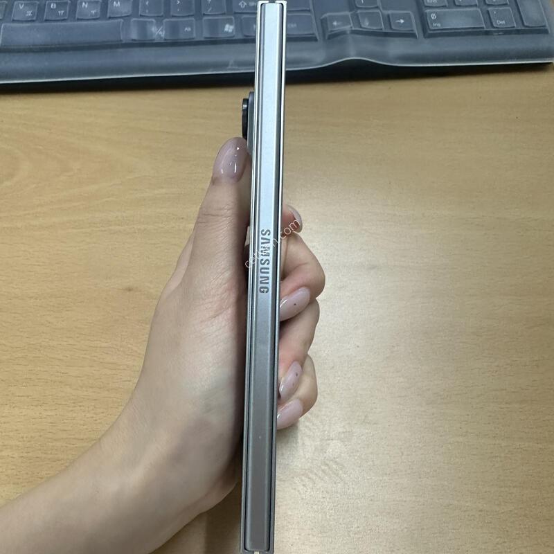 Z����7 512 �ǹ������� ƯSSSSS�� ������ �Ǹ��մϴ�!