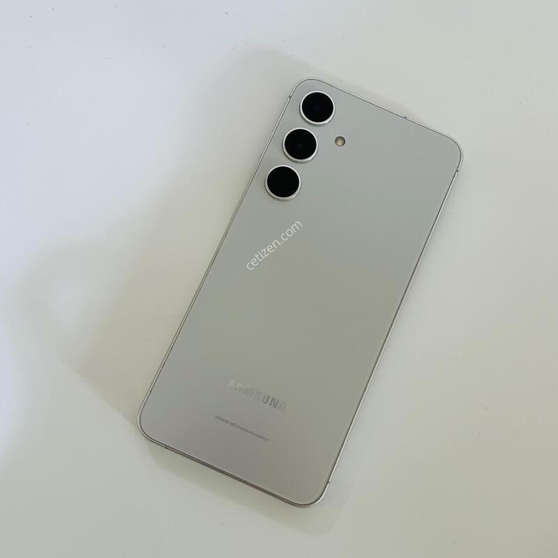 ������s24 �׷��� Ưs�� �߰��������!