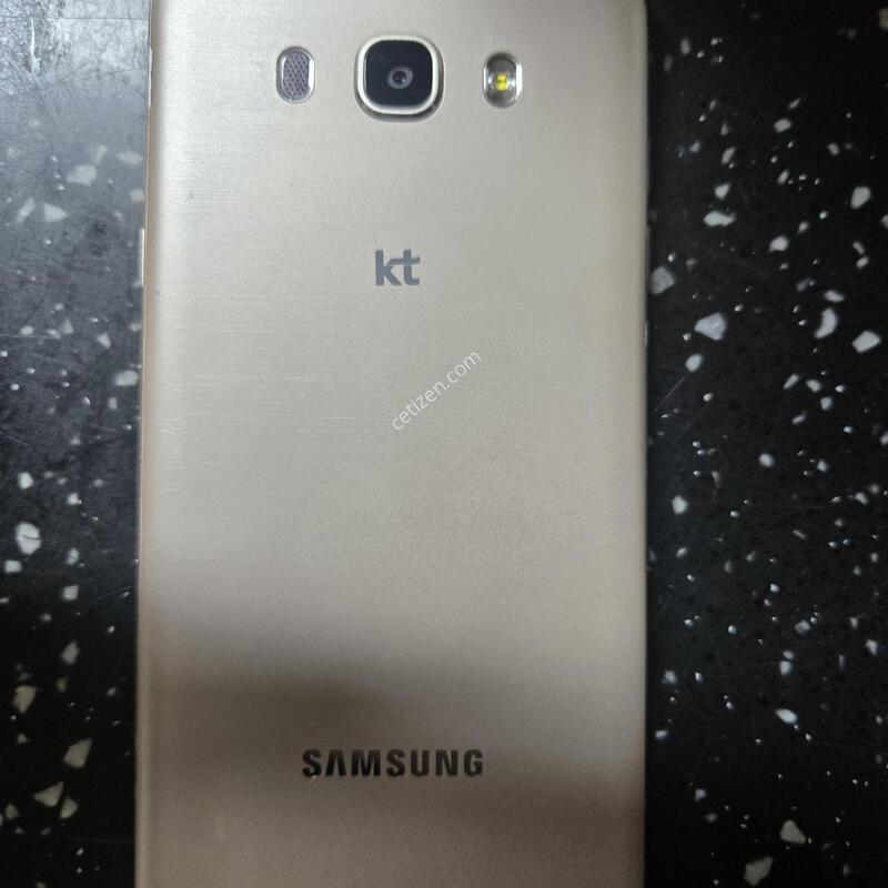������j7