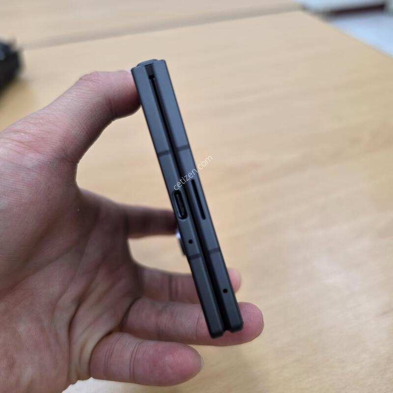����������8 ���̵� 512GB(����) �ð����� �̻����ǰ