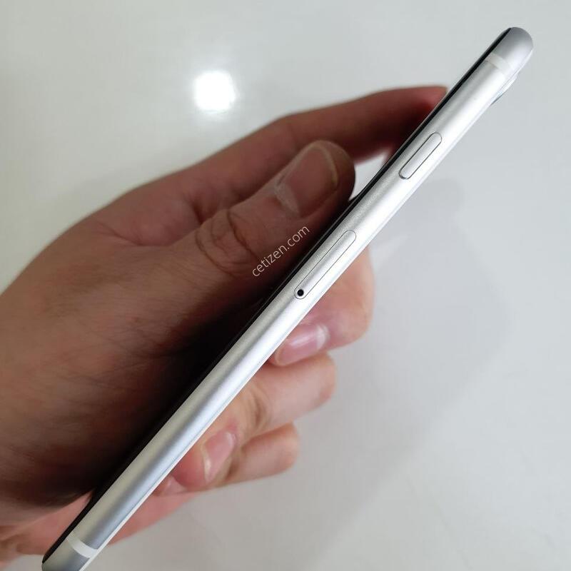������SE2 128G ���ܻ� ������ S�� �߰��� �����
