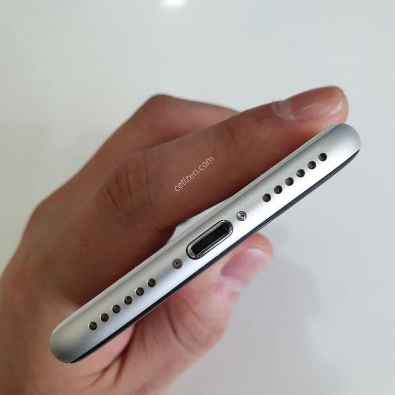 ������SE2 128G ���ܻ� ������ S�� �߰��� �����