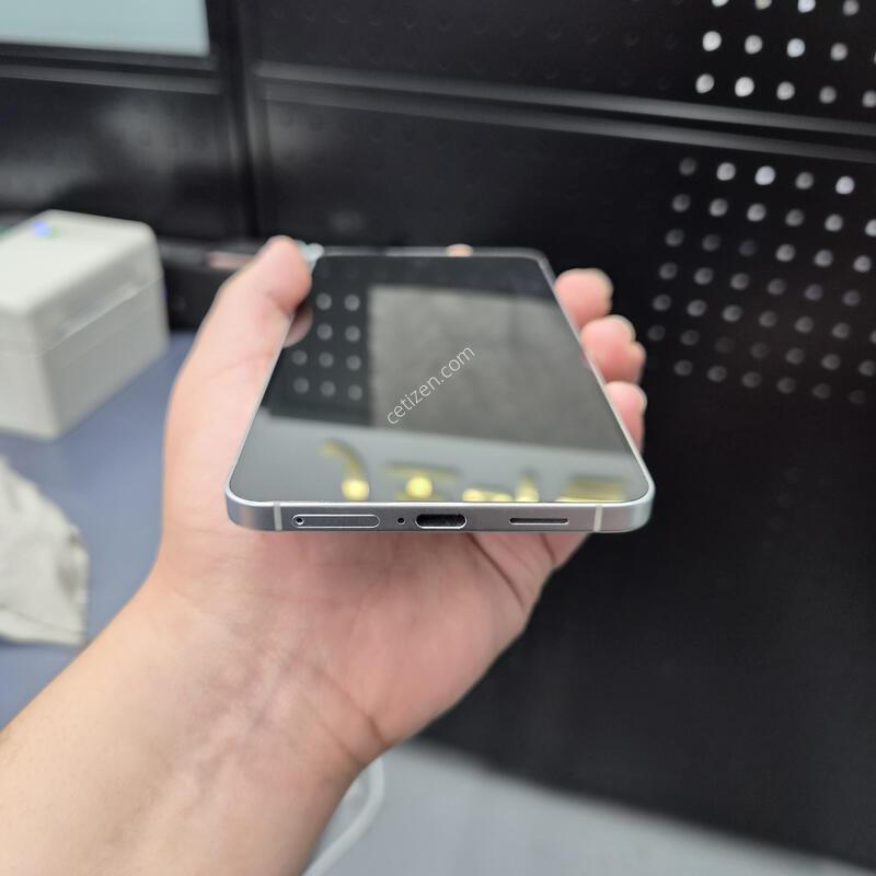 �ܰ�S��)������ S25 ���� �ǹ� 256G(�ʸ�/���̽�)