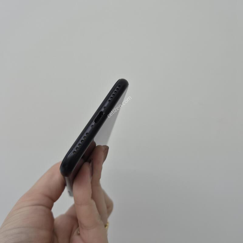 SE2 64G ���͸�80% 37922