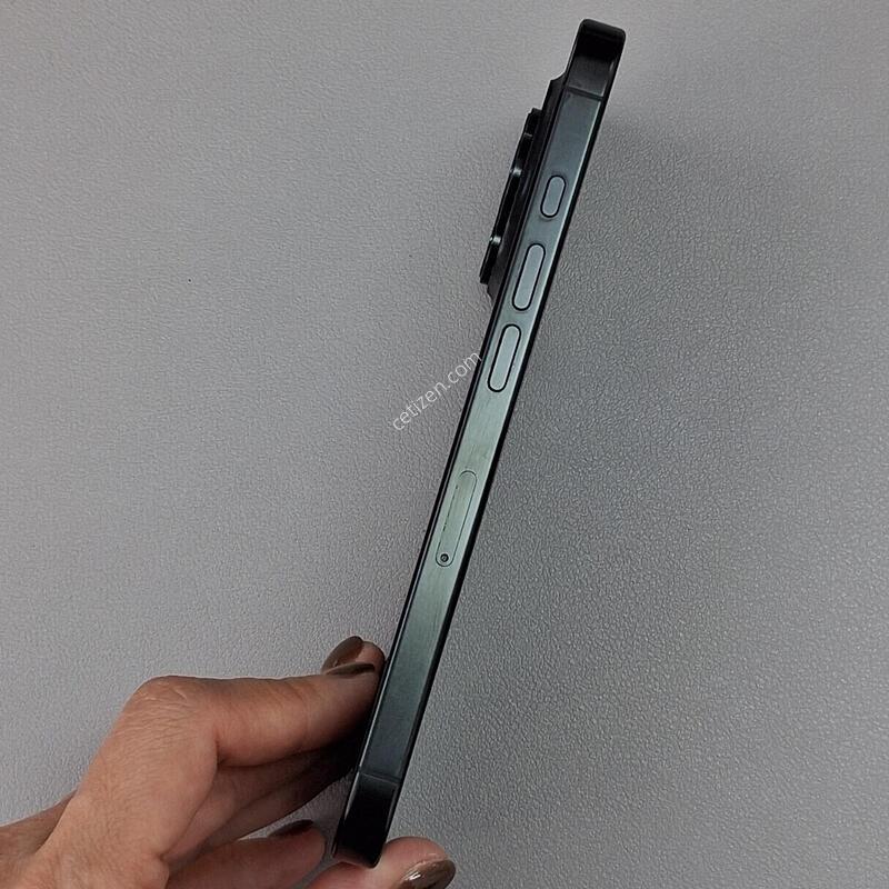 ������16���� 256GB ����ƼŸ��
