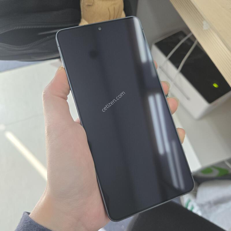S�� ������ S26��Ʈ�� ���� 512GB ���ܻ� �������⽺